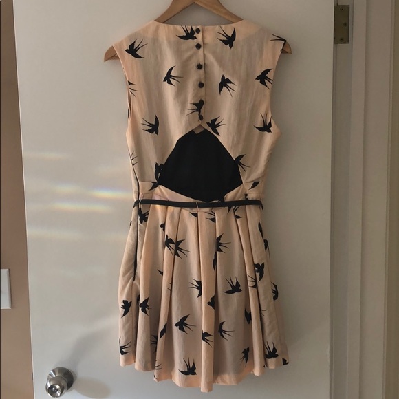 Forever 21 A-line dress - Picture 3 of 4